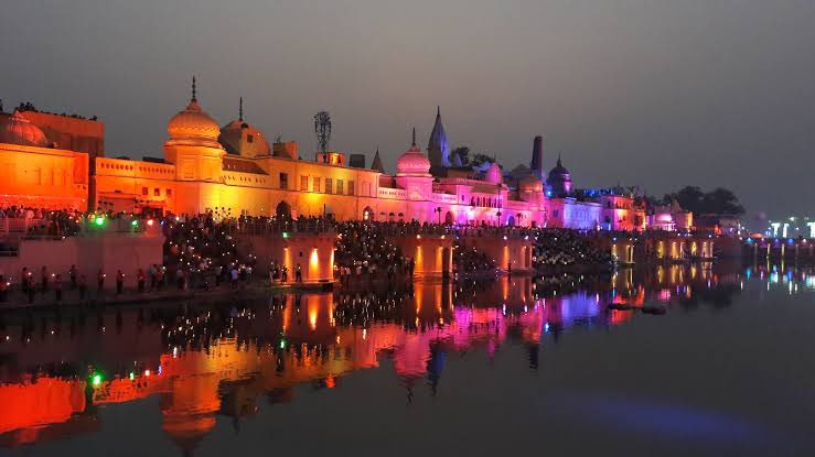 Diwali 2021 Ayodhya Enters Guinness World Record on Deepotsav By Lighting 9 Lakh Diyas