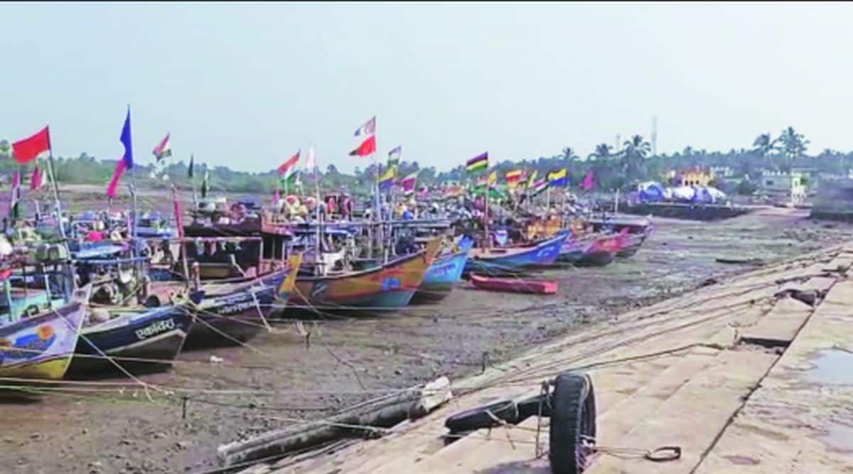 बेकायदा मासेमारीविरुद्ध कारवाईची मागणी