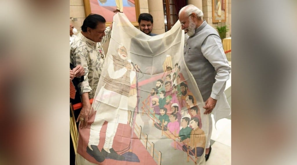 saree gift to PM modi