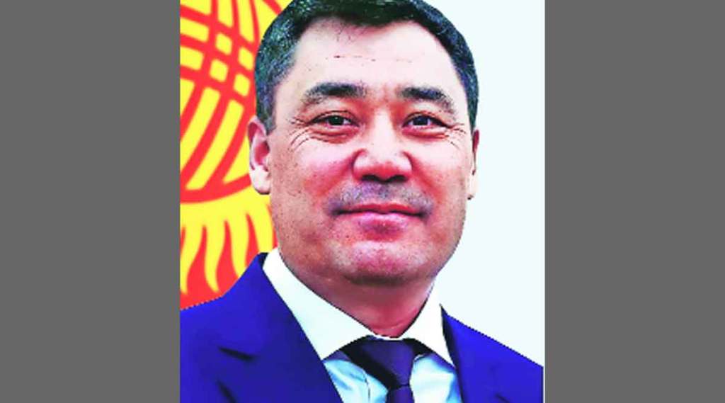 किर्गिजस्तानचे सध्याचे अध्यक्ष सादीर जापारोव्ह