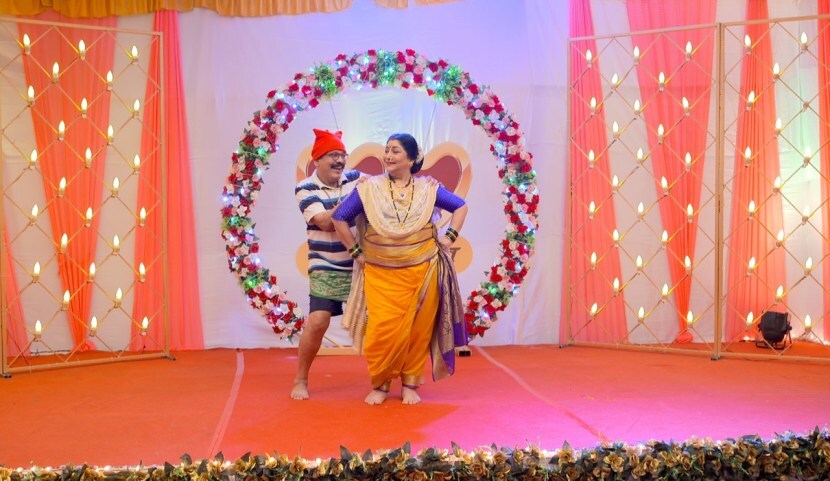 Aai Kuthe Kay Karte Anagha Abhishek Sangeet Photos