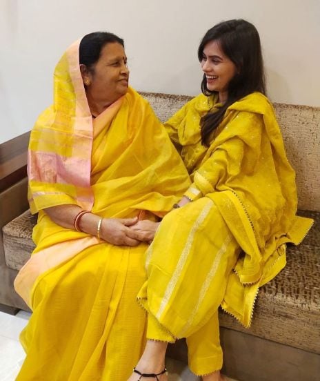 Daughter of BJP leader Harshvardhan Patil Ankita Patil to marry Balasaheb Thackeray grandson Nihar Thackeray 
