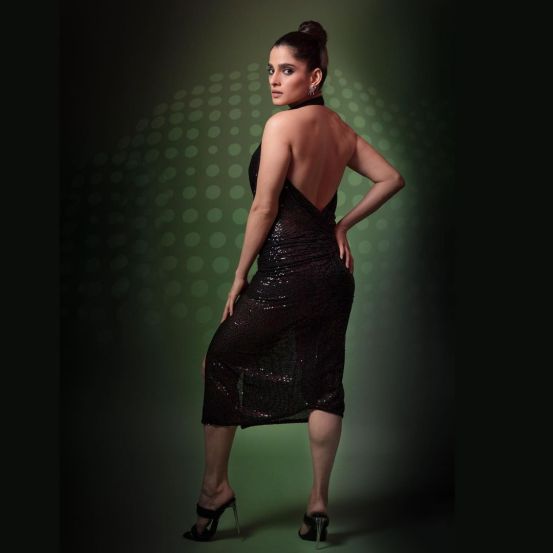 Priya Bapat Photoshoot Troll