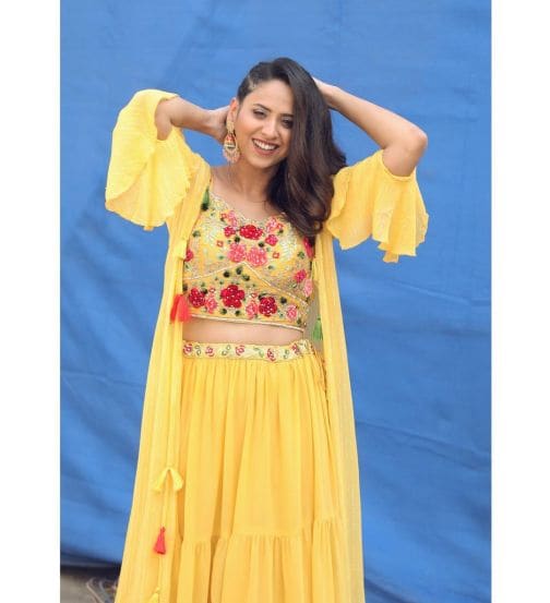 Swanandi Tikekar Style