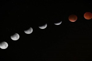 lunar-eclipse-pixa-759-1-1