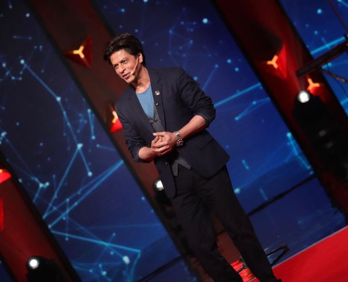 पण सिनेसृष्टीतील एका दिग्गज दिग्दर्शकाने त्याच्यासमोर ठेवलेली अट त्याच्या करिअरसाठी टर्निंग पाईंट ठरली.