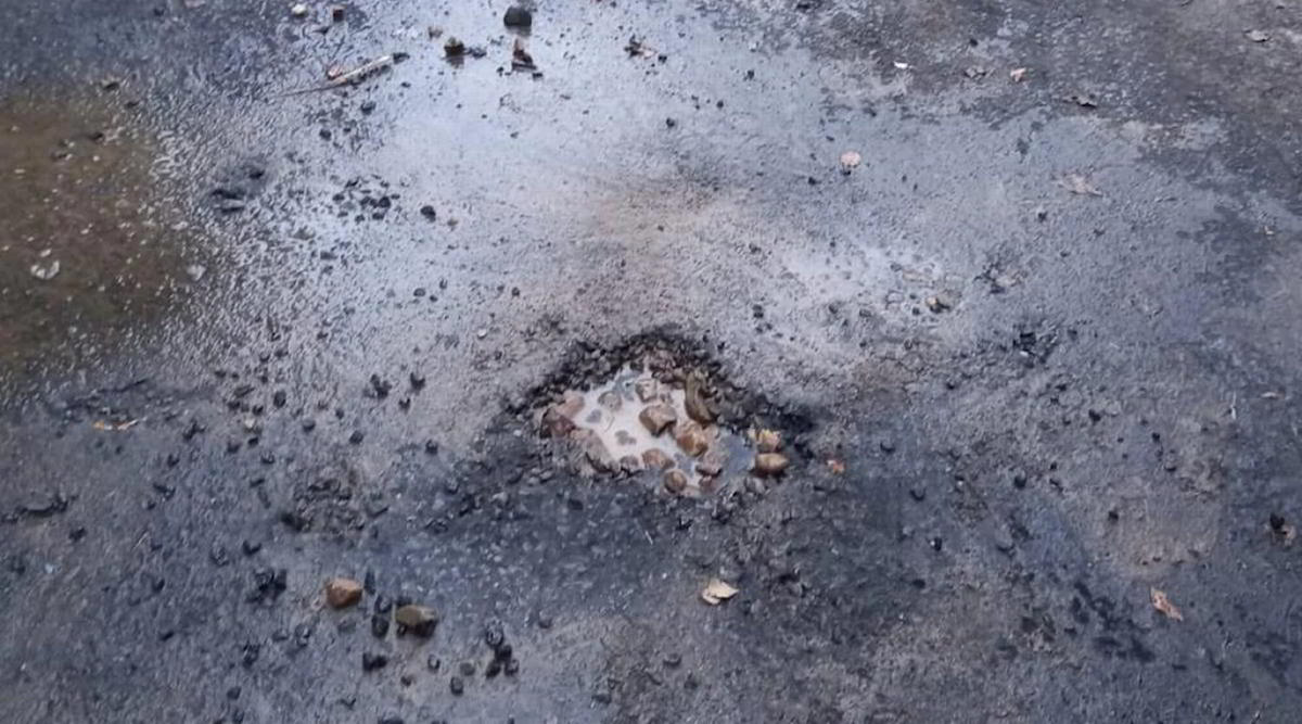 Uttar Pradesh road broke coconut was not broken during inauguration bijnor