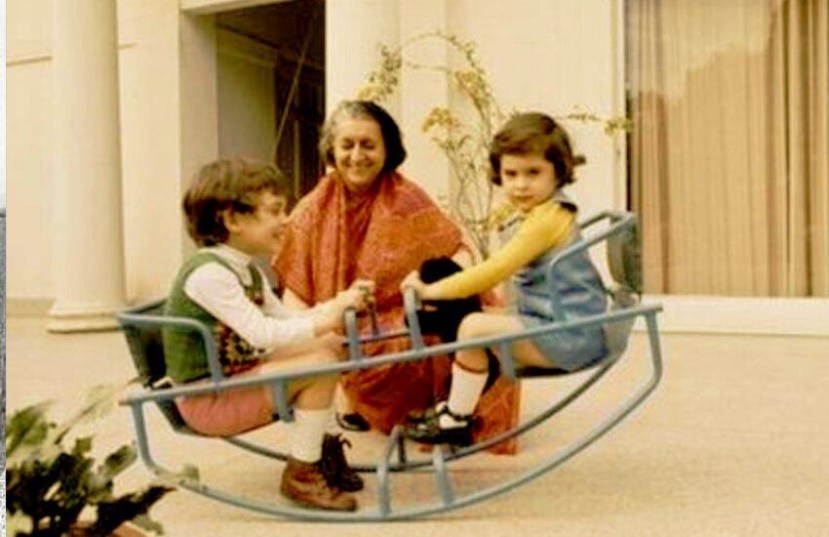 प्रियंकांनी सांगितले की, त्यांच्या आजीची जेव्हा हत्या झाली तेव्हा त्या त्यांच्यासोबत राहायच्या.