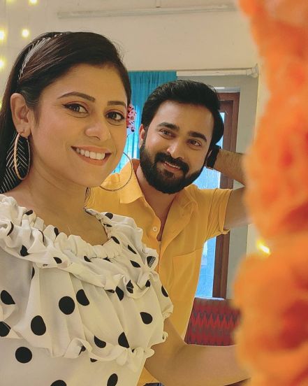 Aai Kuthe Kay Karte Abhishek Anagha Wedding Photos