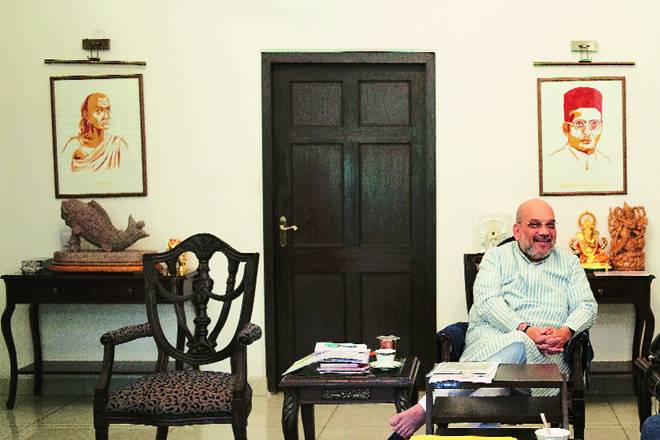 why amit shah have photos of veer savarkar and chanakya at his home