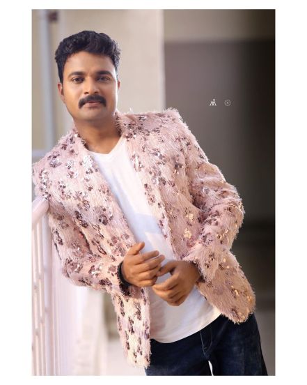 Devmanus 2 Kiran Gaikwad 