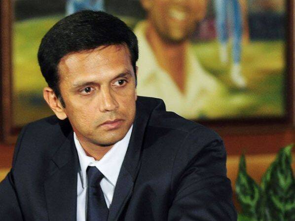 Birthday Special When Rahul Dravid slams Raina for wrong choice of clothes reviles Suresh Rainas Book