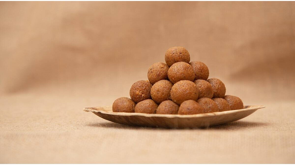 हे लाडू चविष्ट आणि आरोग्यदायी तर आहेतच पण त्याचबरोबर हे लाडू बनवण्यासाठी देखील अतिशय सोपे आहेत. (फोटो: Pixabay)