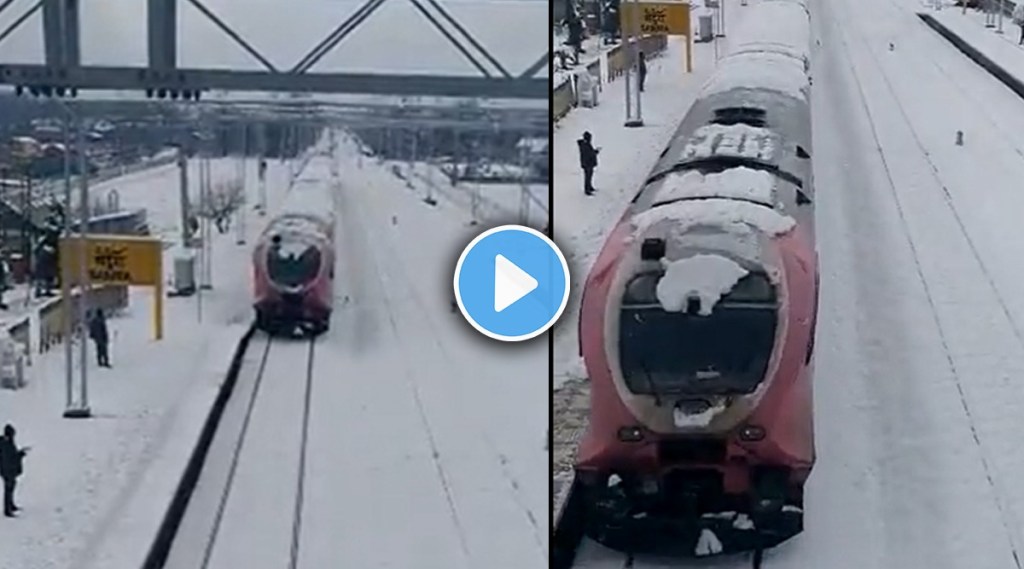 भारतातलं स्वित्झर्लंड बघितलं का? बर्फाच्छादित रुळावरून धावणाऱ्या ट्रेनचा मंत्रमुग्ध करणारा Video Viral