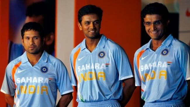 Birthday Special When Rahul Dravid slams Raina for wrong choice of clothes reviles Suresh Rainas Book