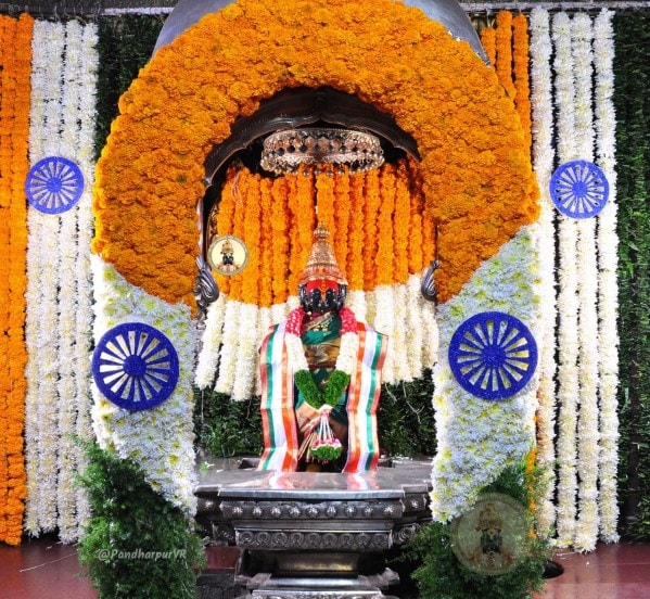 decoration of tricolor flowers In vitthal rukmini temple of pandharpur on the occasion-of republic day