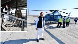 akhilesh yadav helicopter stranded