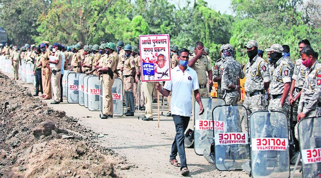 आंदोलनापूर्वीच प्रकल्पाचे काम बंद