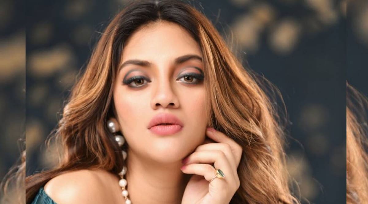 nusrat jahan, nusrat jahan birthday, nusrat jahan controversies, nusrat jahan boyfriend, yash dasgupta, nusrat jahan marriage, नुसरत जहाँ, नुसरत जहाँ वाढदिवस, नुसरत जहाँ वाद, मराठी बातम्या, बॉलिवूड न्यूज