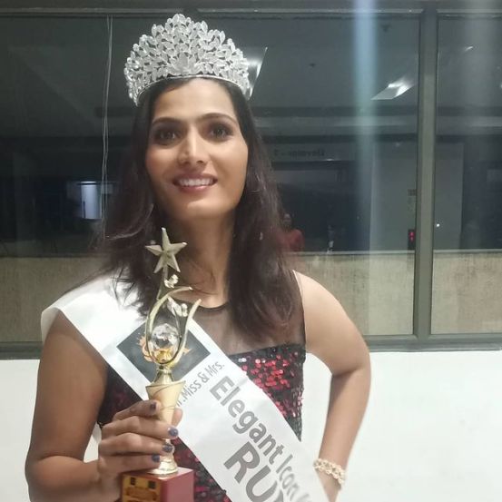 pratibha sangle wins miss maharashtra contest 