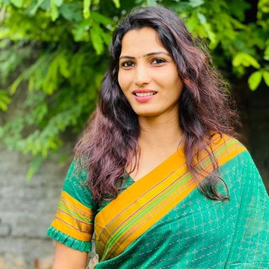pratibha sangle wins miss maharashtra contest 