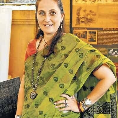 १९९४ साली त्यांनी त्याच्या शेवटचा 'आरण्यक' चित्रपटात काम केले. हा चित्रपट ए. के. बीर यांनी दिग्दर्शित केला होता. (फोटो सौजन्य - Instagram)