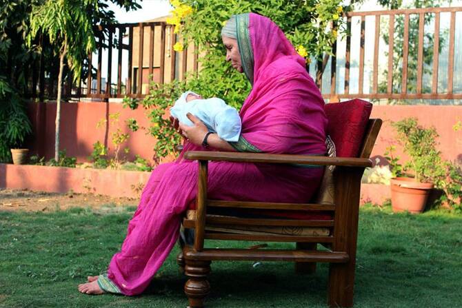 sindhutai sapkal sculpture