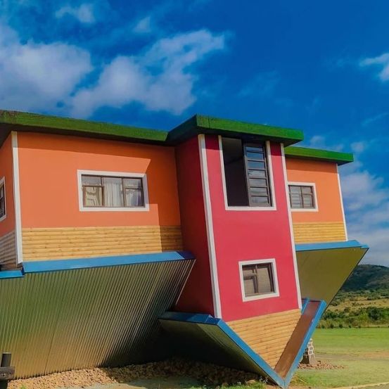 south african town has upside down house tourists get confusing pictures