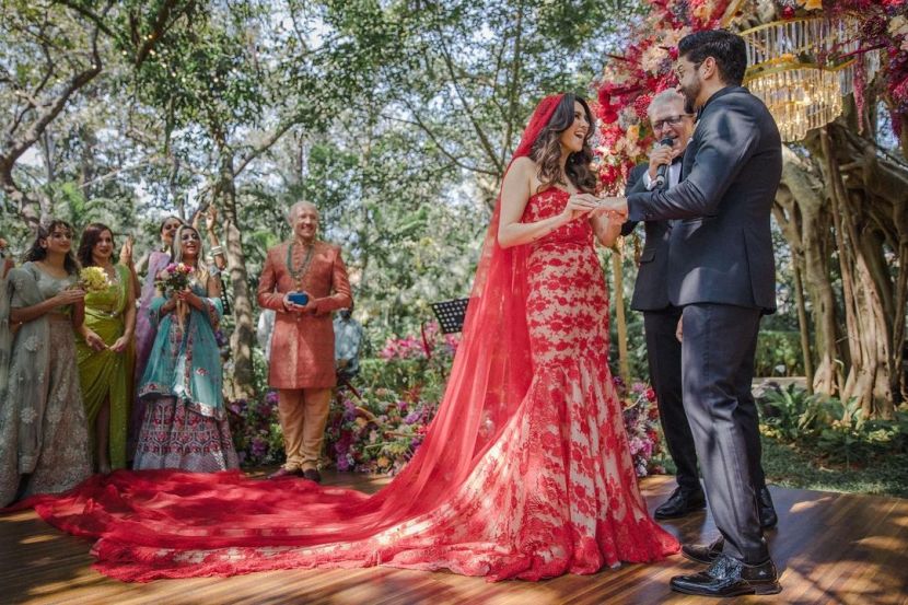 Farhan Akhtar Shibani Dandekar Wedding Photos