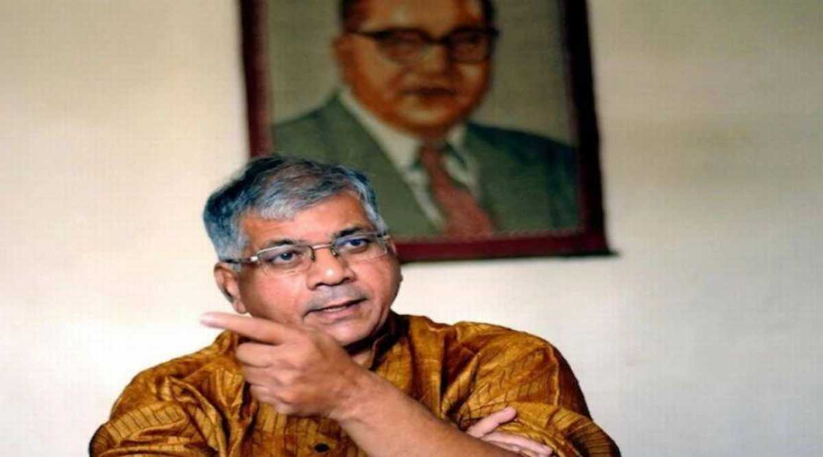 ‘जय भवानी’ घोषणेबाबतच्या दाव्यावर काही इतिहासकारांचा आक्षेप, प्रकाश आंबेडकर म्हणाले…