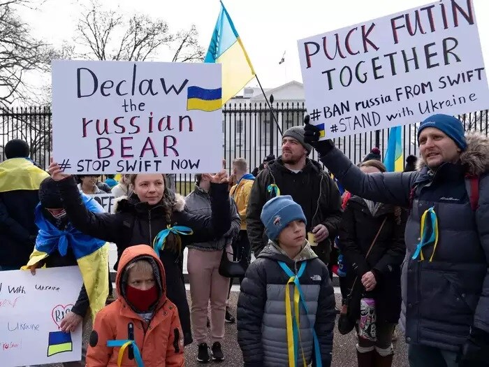 Photos show protesters across the world calling on Putin to stand down as Russia continues its assault on Ukraine