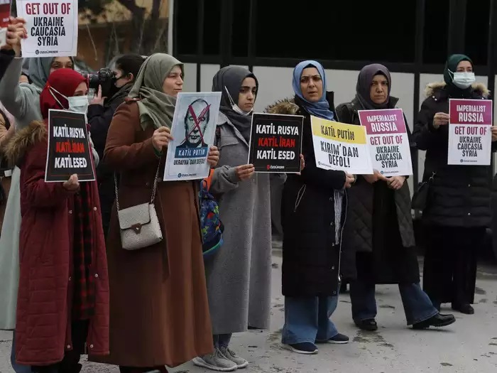 Photos show protesters across the world calling on Putin to stand down as Russia continues its assault on Ukraine