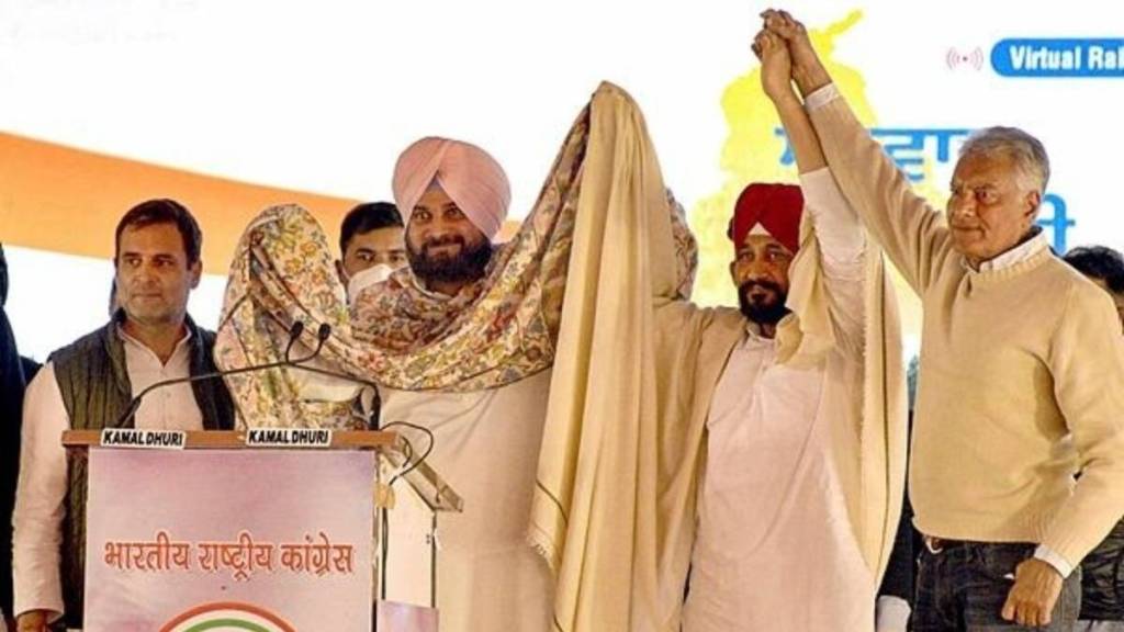 Punjab Election: सिद्धू ऐवजी चन्नींना मुख्यमंत्रीपदाचा चेहरा बनवण्याचं कारण काय? वाचा काँग्रेसच्या राजकारणामागील कारण…