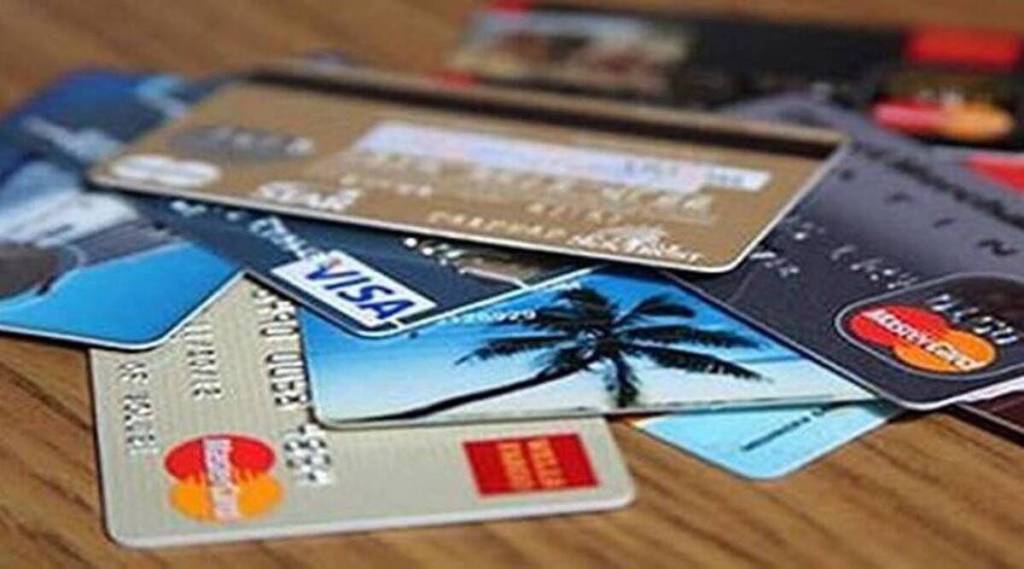क्रेडिट कार्डमध्ये बँक पेमेंटसाठी ३० दिवसांचा वेळ दिला जातो.(photo credit: jansatta)