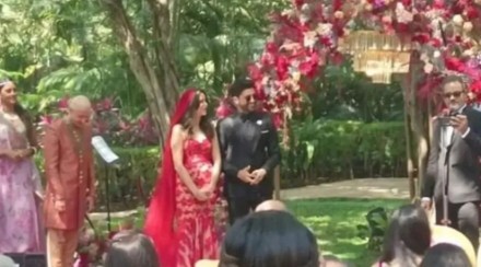 farhan akhtar, shibani dandekar, farhan akhtar wedding, Farhan Akhtar Shibani Dandekar wedding, farhan akhtar latest news, farhan akhtar girlfriend, who is shibani dandekar, farhan shibani marriage, farhan shibani maharashtrian wedding, farhan shibani bachelorette, farhan shibani wedding guest list, farhan shibani wedding venue Farhan Akhtar and Shibani Dandekar love story,Shibani Dandekar, Farhan Akhtar trending News Today, Farhan Akhtar Shibani Dandekar Haldi Ceremony,Farhan Akhtar Shibani Dandekar marriage ,Farhan Akhtar Shibani Dandekar wedding in marathi,Farhan Akhtar Shibani Dandekar news,Farhan Akhtar Shibani Dandekar haldi,Rhea Chakraborty,Shibani Dandekar,Farhan Akhtar, javed akhtar, shabana azmi, honey irani, bollywood wedding ,Farhan Akhtar Shibani Dandekar wedding videos, entertainment News in marathi, bollywood News in marathi,Bollywood marathi News, फरहान अख्तर, शिबानी दांडेकर, फरहान अख्तर आणि शिबानी दांडेकर विवाह, शिबानी दांडेकर आणि फरहान शिबानी विवाह,फरहान अख्तर ताज्या बातम्या, फरहान अख्तर विवाह, फरहान अख्तर आणि शिबानी दांडेकर विवाह फोटो, फरहान अख्तर आणि शिबानी दांडेकर विवाह व्हिडिओ, फरहान अख्तर आणि शिबानी दांडेकर विवाह लग्न सोहळा, शबाना आझमी, जावेद अख्तर,फरहान अख्तर आणि शिबानी दांडेकर विवाह हळदी, फरहान अख्तर आणि शिबानी दांडेकर लेटेस्ट न्यूज, मनोरंजन न्यूज, मनोरंजन बातम्या