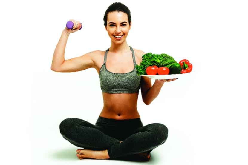 उत्तम आरोग्यासाठी पौष्टिक आहारासोबतच व्यायामाचीही गरज असते. दिवसातून ३०-४५ मिनिटे व्यायाम करणे गरजेचे असते.