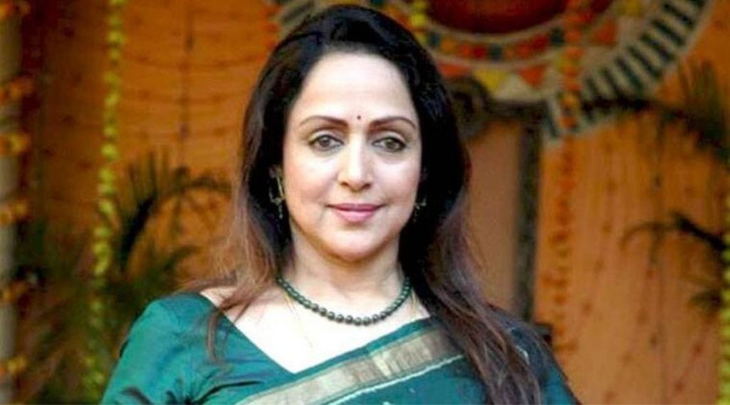 Hema malini, Hema malini reaction, Karnataka hijab controversy, hijab controversy, Hema malini twitter, हेमा मालिनी, कर्नाटक हिजाब वाद, हेमा मालिनी प्रतिक्रिया, हेमा मालिनी ट्विटर