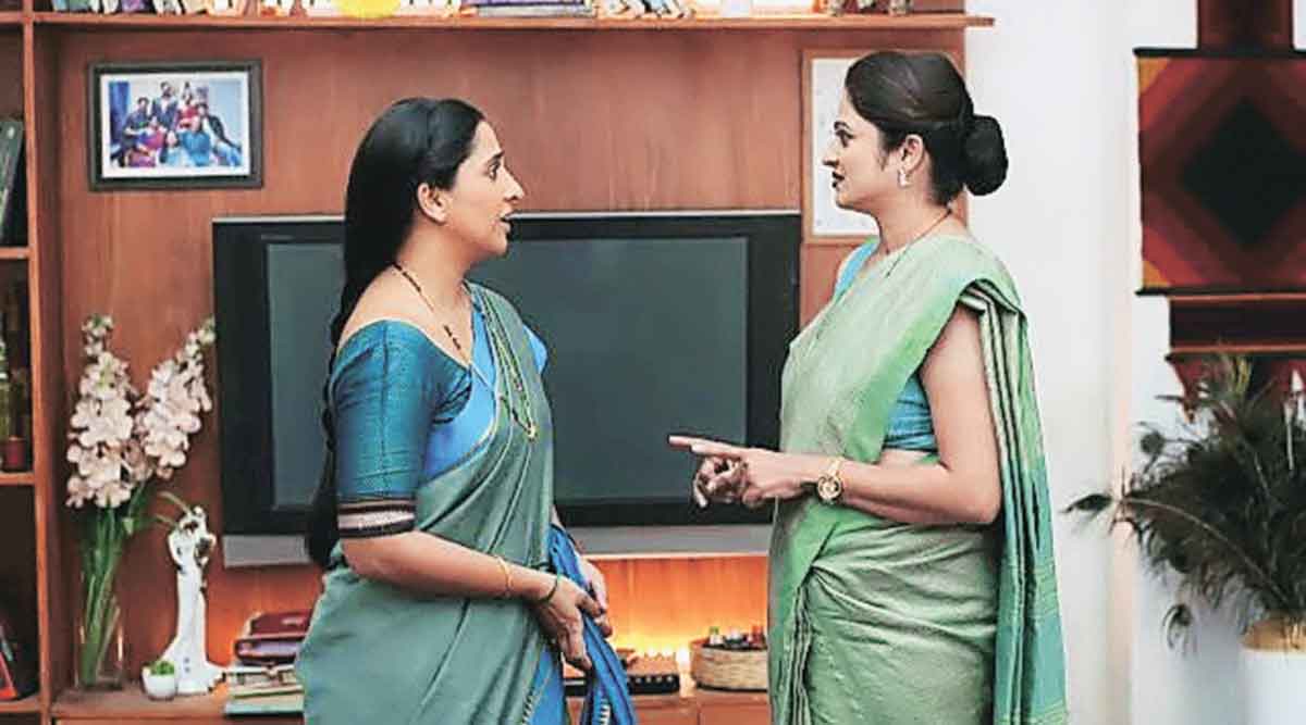 याच नव्हे, पण अनेक मराठी चित्रवाणी मालिकांतून ‘माझी मदत’ सर्रास ऐकू येते!