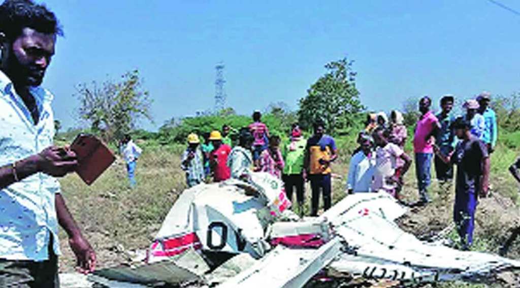 विमान अपघातात प्रशिक्षणार्थी वैमानिकाचा मृत्यू