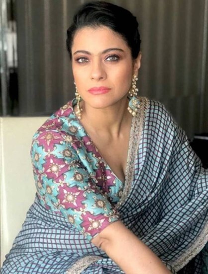 काजोल तिचं आडनाव लावत नाही. तिचं आडनाव काजोल मुखर्जी आहे, तर लग्नानंतर तिचं आडनाव देवगण आहे. (फोटो इंडियन एक्सप्रेस)