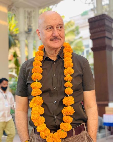 Anupam Kher Birthday Kirron Kher Love Story