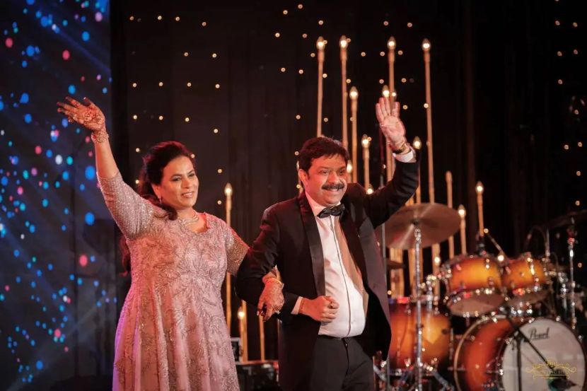 बाबुराव भापसेंच्या मुलीला पळवून नेऊन लग्न करणं त्यावेळी मुंबईत फार मोठी गोष्ट होती असंही ते म्हणाले.