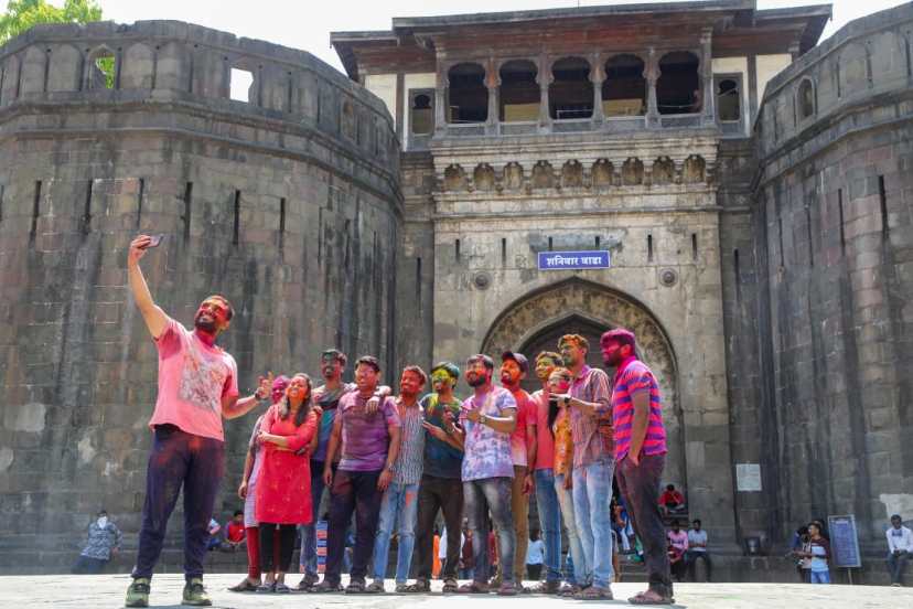 Holi 2022 Celebration Maharashtra