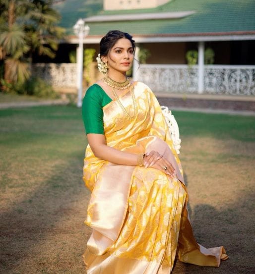 Pooja Sawant Saree Look
