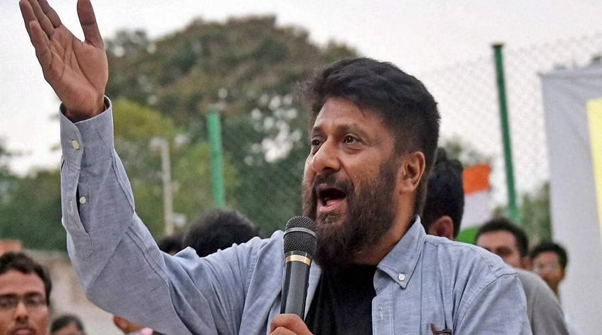The Kashmir Files: जर तुमच्या भावाची हत्या आणि बहिणीवर बलात्कार झाला असता तर…; विवेक अग्निहोत्रींनी मांडलं स्पष्ट मत