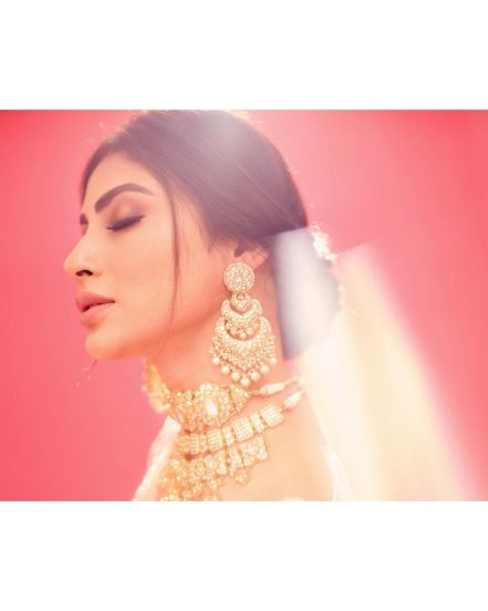 mouni roy (5)