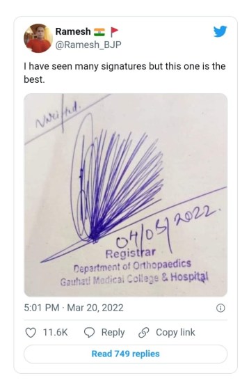 Weird Signature Photo Goes Viral Users Did Hilarious Comment On It