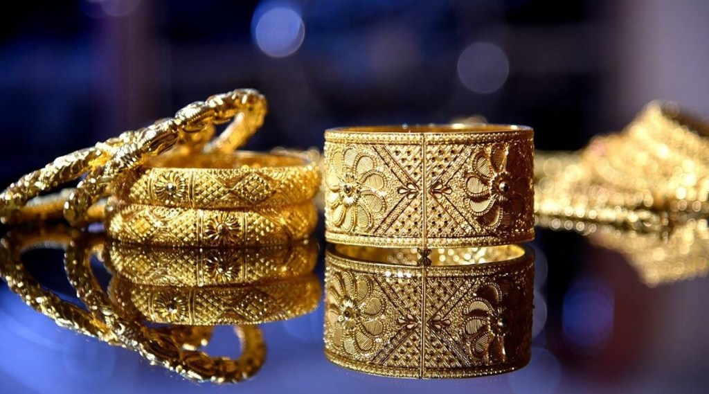 Gold-Silver Rate Today: महाराष्ट्रातील सोन्याचा आजचा भाव स्थिर तर, चांदीच्या किंमतीत किंचित घसरण; जाणून घ्या दर