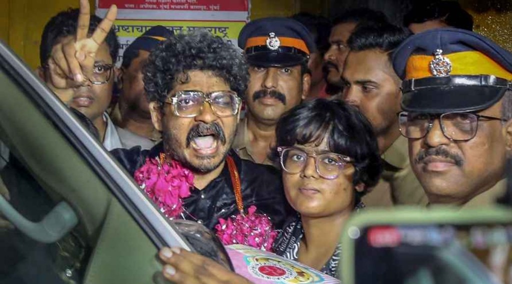 मंगळवारी संध्याकाळी सदावर्ते यांची आर्थर रोड कारागृहातून सुटका करण्यात आली
