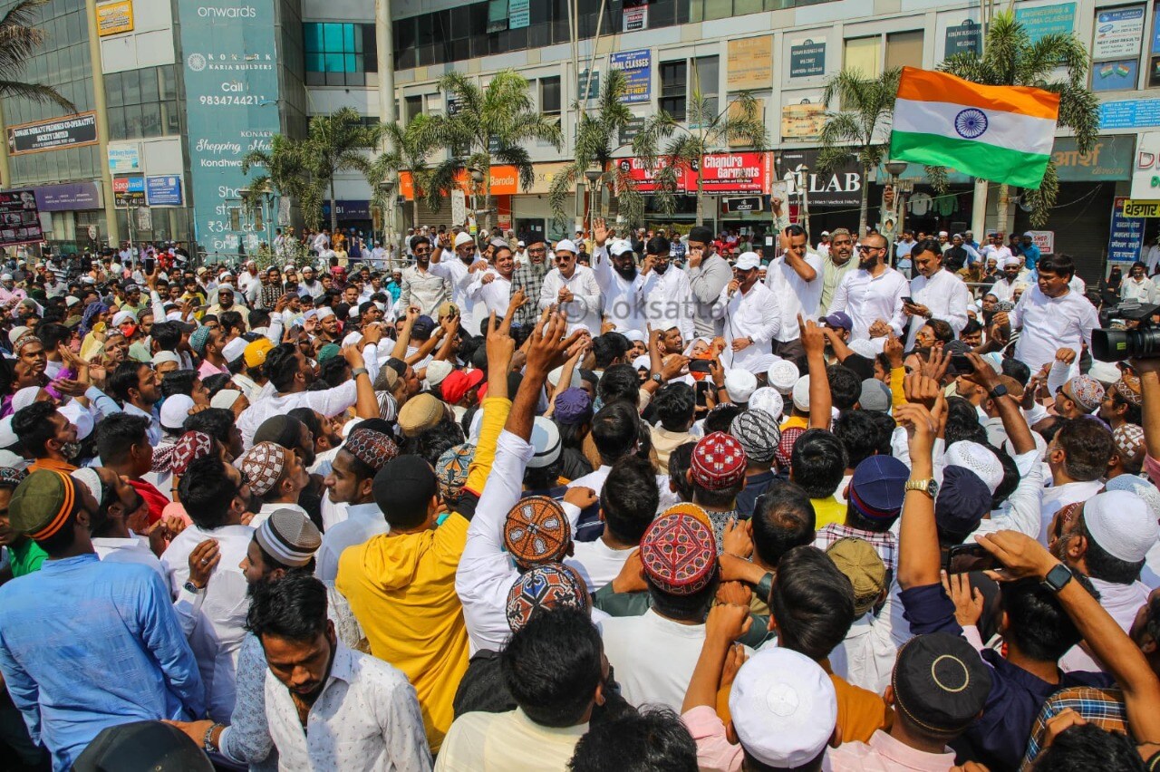 Pune Protest by NCP Against Raj Thackeray Anti Muslim Comments